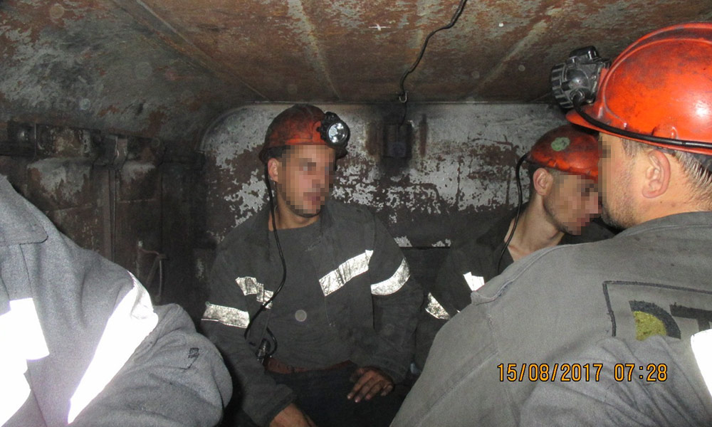 рабочий день шахтеров