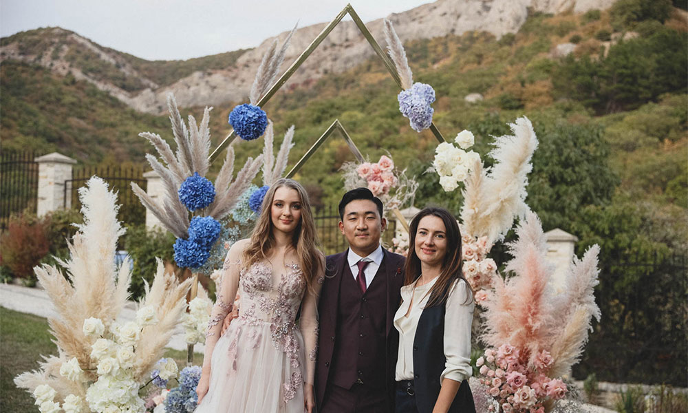 Инна Бажан и её клиенты — организация свадеб на открытом воздухе в Крыму